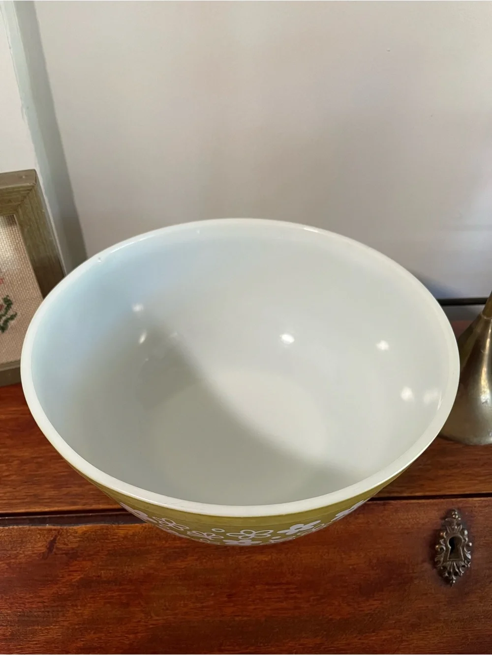 Vintage Pyrex green and white Spring Blossom glass bowl